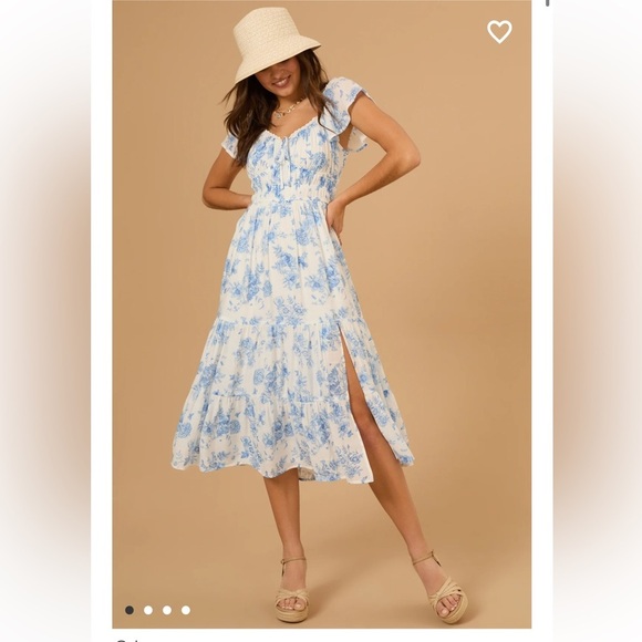 Altar'd State Dresses & Skirts - New with tags Altar’d state Quinn Floral Maxi Dress